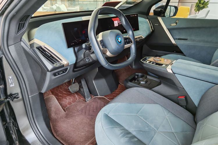 Used BMW iX 2022 xDrive50 Interior 8