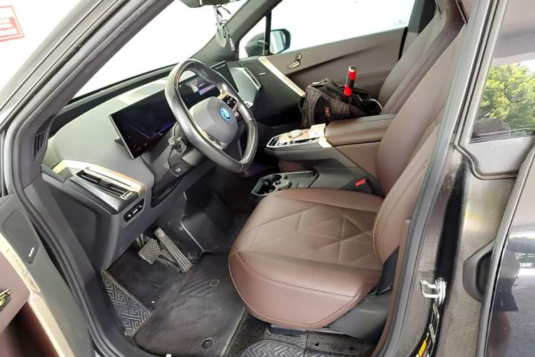 Used BMW iX 2022 xDrive40 Left Front Seat