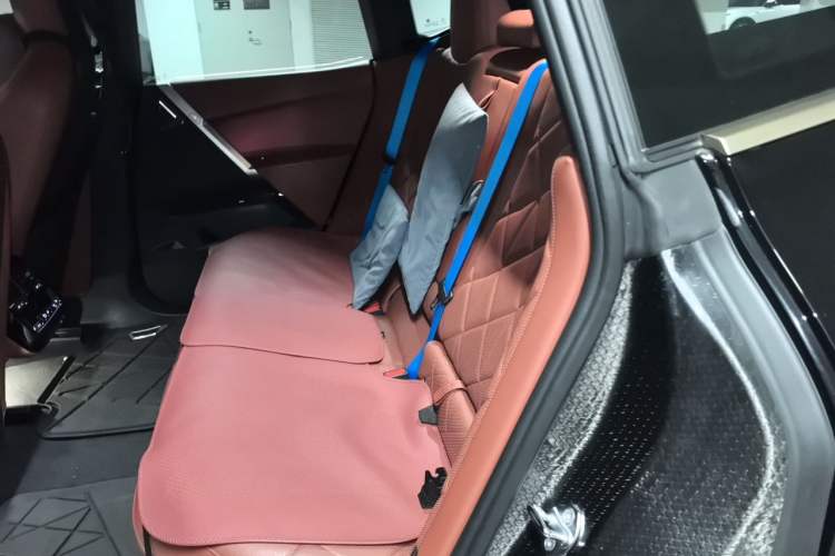 Used BMW iX 2022 M60 Left Rear Seat