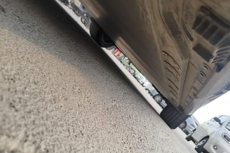 Used BMW iX 2022 xDrive40 Left Side Sill