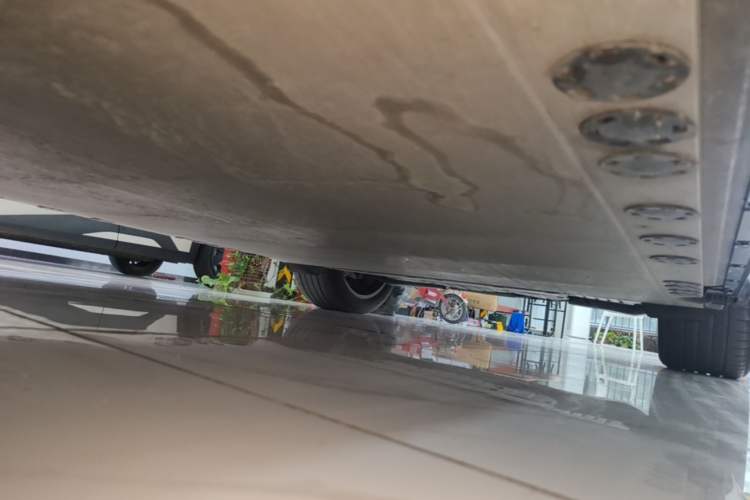 Used BMW iX 2022 xDrive40 Left Side Sill