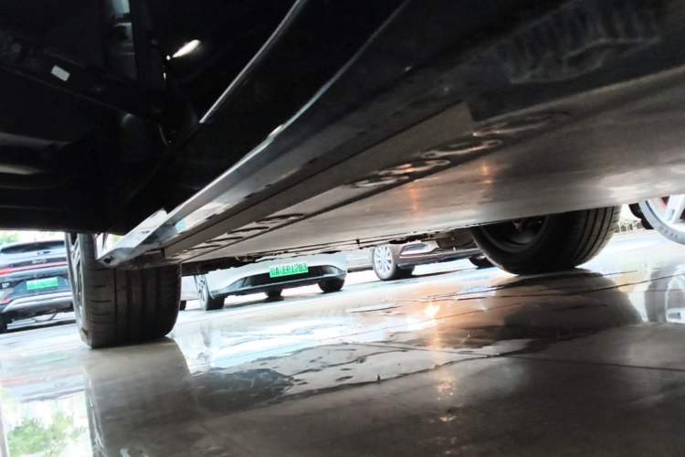 Used BMW iX 2022 xDrive40 Left Side Sill