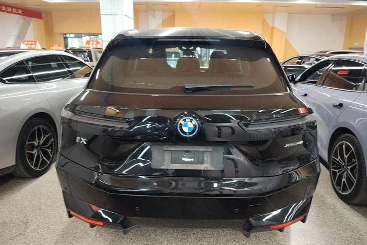 Used BMW iX 2022 xDrive40 Rear