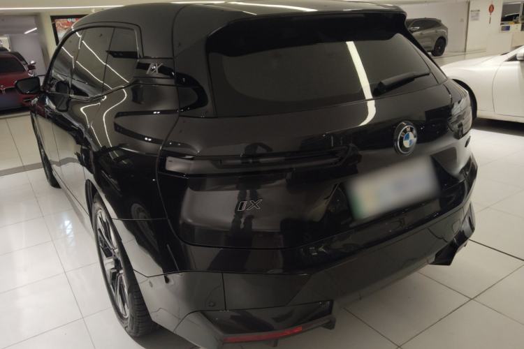 Used BMW iX 2022 xDrive50 Rear Left 45 Deg