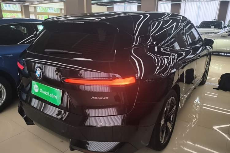 Used BMW iX 2022 xDrive40 Rear Right 45 Deg