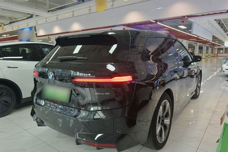 Used BMW iX 2022 xDrive40 Rear Right 45 Deg