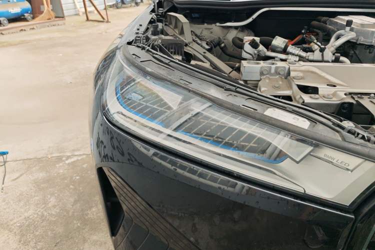 Used BMW iX 2022 xDrive50 Right Front Headlight