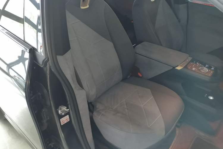 Used BMW iX 2022 xDrive50 Right Front Seat