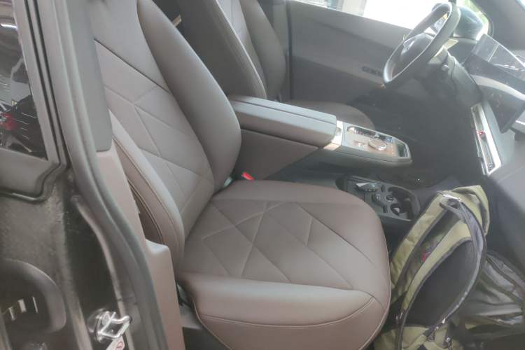 Used BMW iX 2022 xDrive40 Right Front Seat