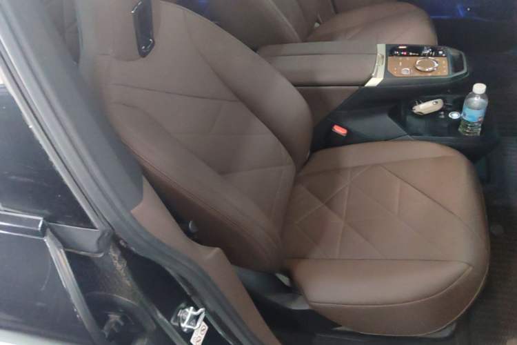 Used BMW iX 2022 xDrive40 Right Front Seat