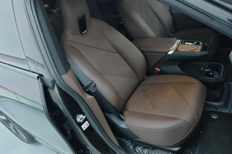 Used BMW iX 2022 xDrive40 Right Front Seat