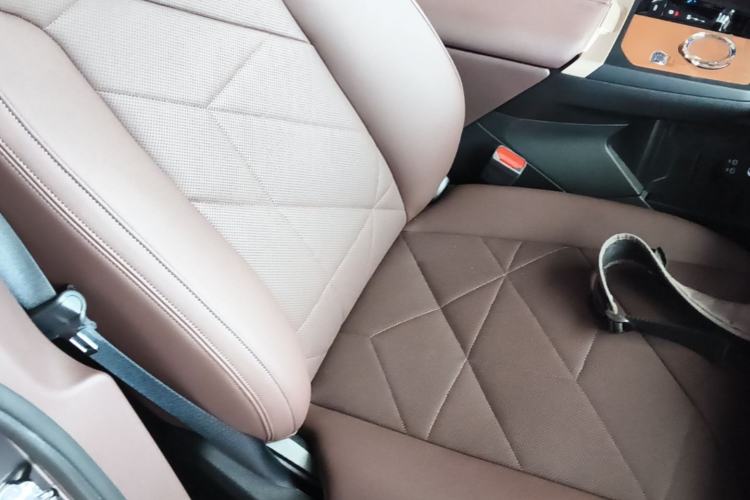 Used BMW iX 2022 xDrive40 Right Front Seat