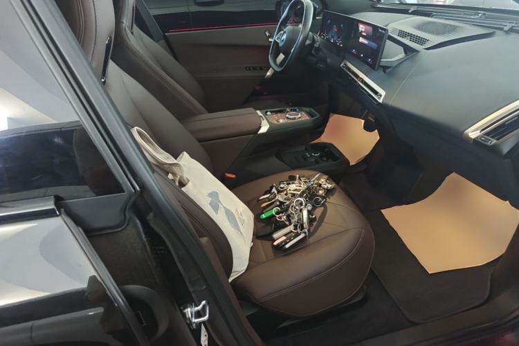 Used BMW iX 2022 xDrive40 Right Front Seat