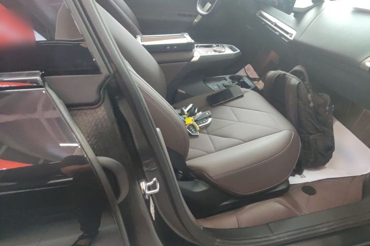 Used BMW iX 2022 xDrive40 Right Front Seat