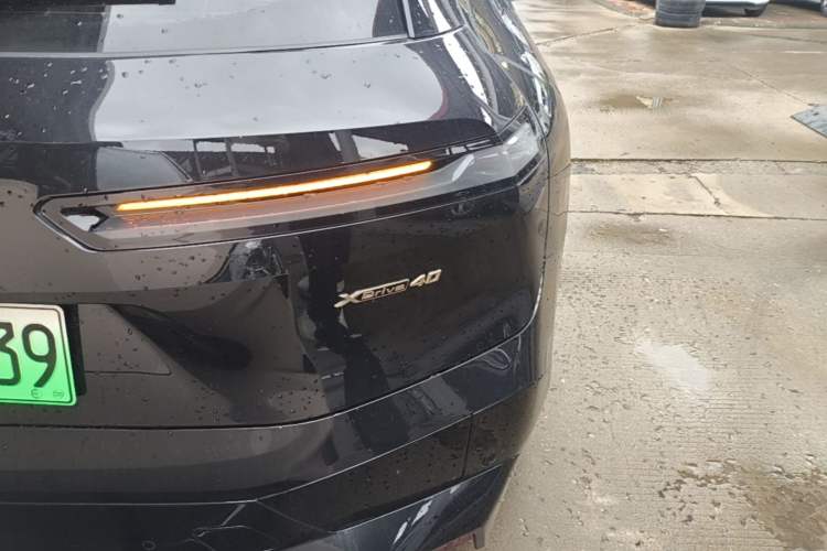 Used BMW iX 2022 xDrive40 Right Rear Taillight