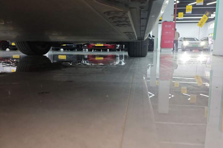 Used BMW iX 2022 xDrive40 Right Side Sill