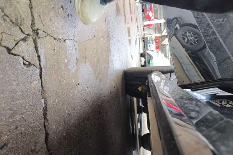 Used BMW iX 2022 xDrive40 Right Side Sill