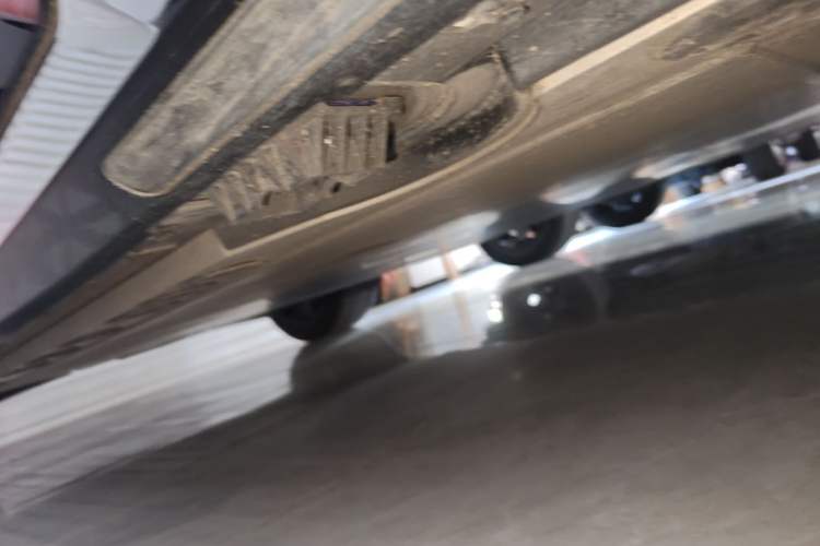Used BMW iX 2022 xDrive40 Right Side Sill