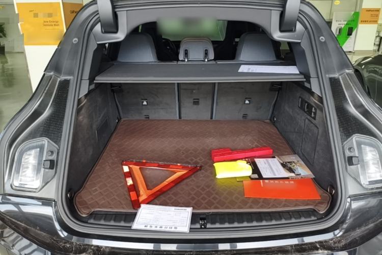 Used BMW iX 2022 xDrive50 Trunk