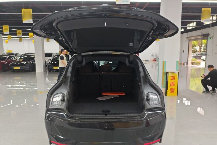 Used BMW iX 2022 xDrive40 Trunk