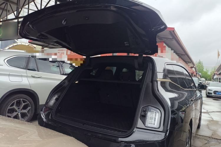 Used BMW iX 2022 xDrive40 Trunk