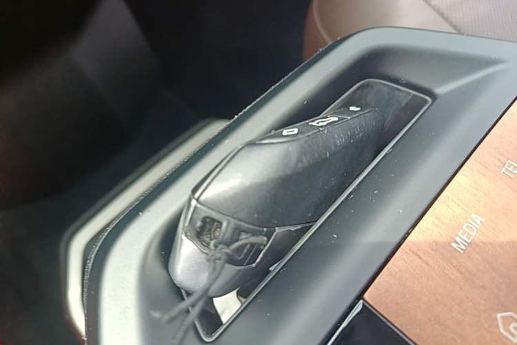 Used BMW iX 2022 xDrive40 Vehicle Key