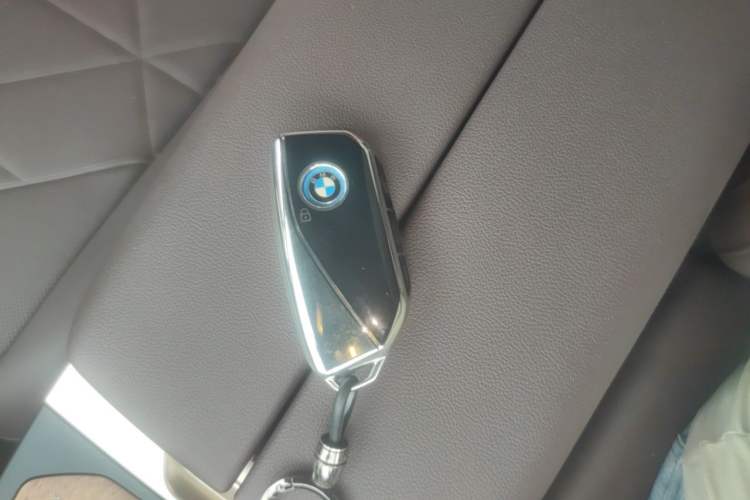 Used BMW iX 2022 xDrive40 Vehicle Key
