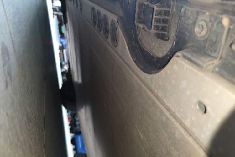 Used BMW iX 2022 xDrive40 Chassis Rear Left