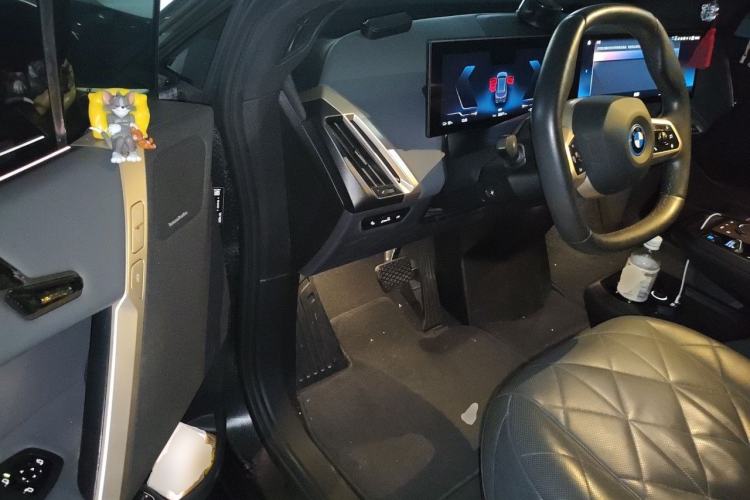Used BMW iX 2022 xDrive40 Driver Seat