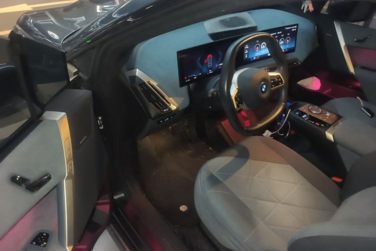 Used BMW iX 2022 xDrive40 Driver Seat