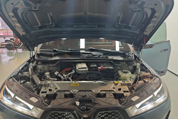Used BMW iX 2022 xDrive50 Engine Bay