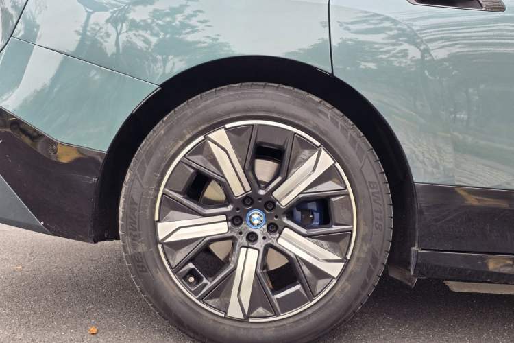 Used BMW iX 2022 xDrive50 Exterior 10