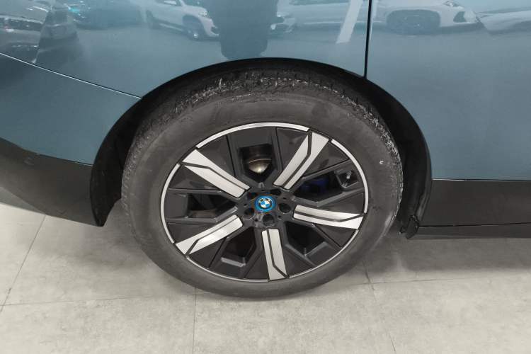 Used BMW iX 2022 xDrive40 Exterior 3