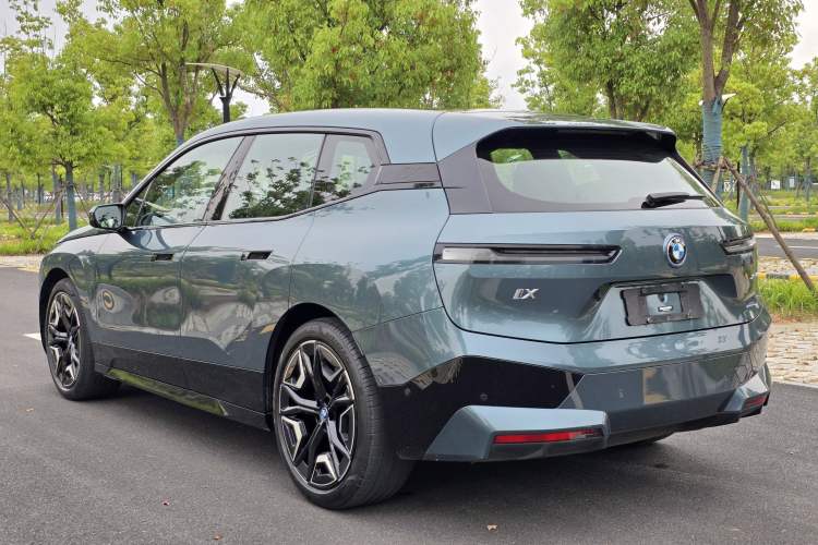Used BMW iX 2022 xDrive40 Exterior 5