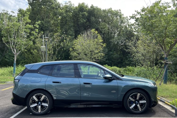 Used BMW iX 2022 xDrive40 Exterior 5