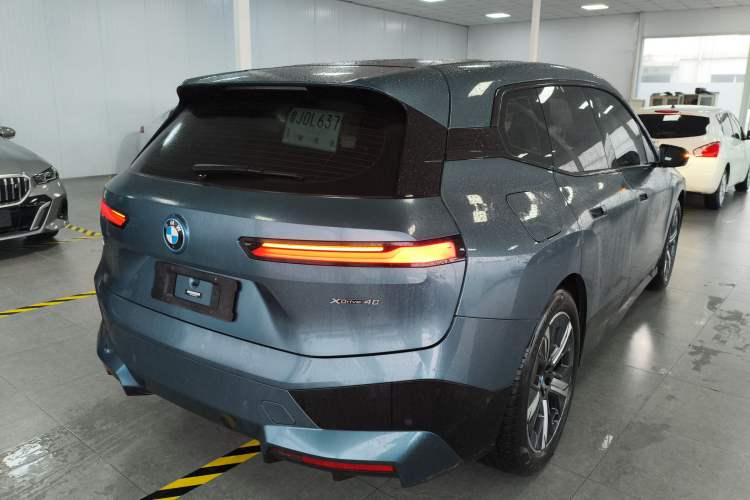 Used BMW iX 2022 xDrive40 Exterior 5