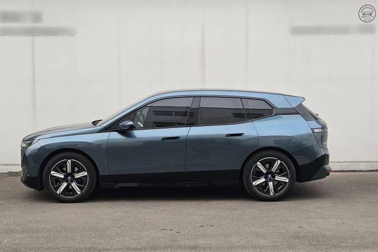 Used BMW iX 2022 xDrive40 Exterior 5