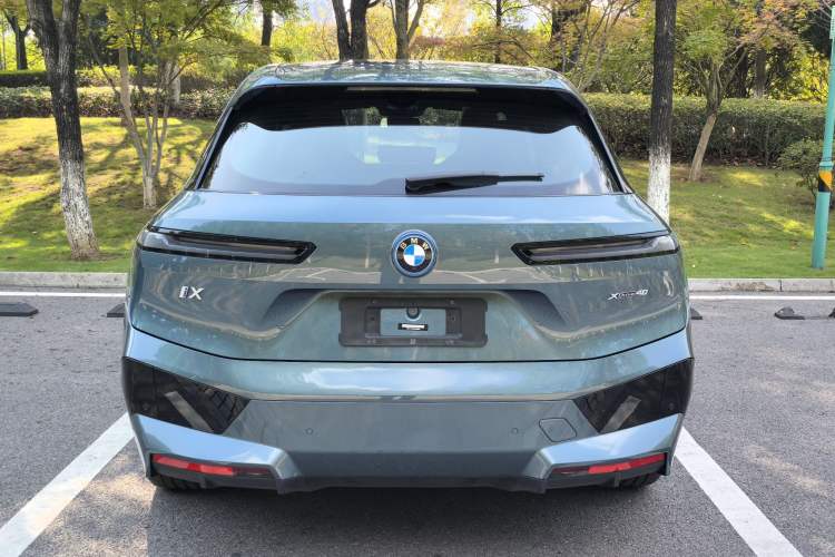 Used BMW iX 2022 xDrive40 Exterior 5