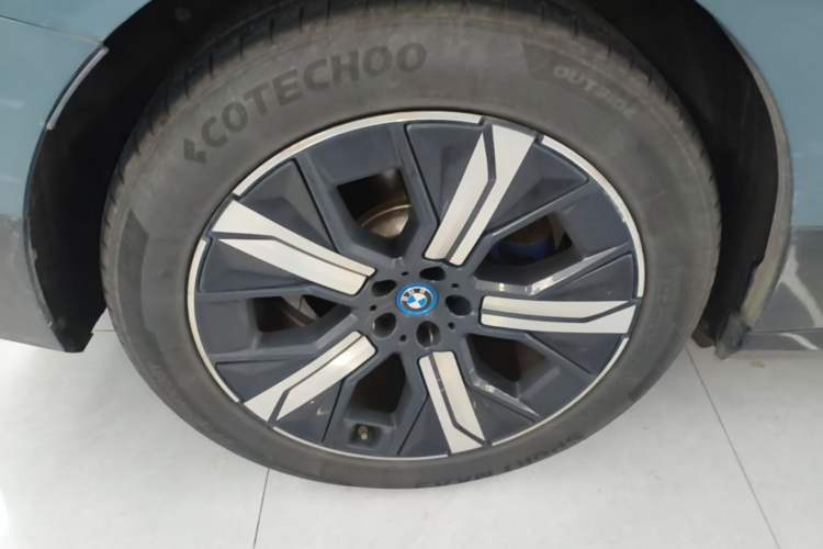 Used BMW iX 2022 xDrive50 Exterior 5
