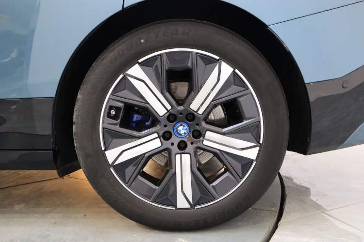 Used BMW iX 2022 xDrive40 Exterior 6