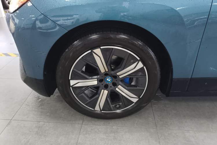 Used BMW iX 2022 xDrive40 Exterior 7