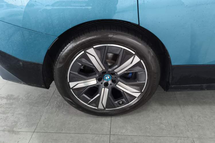 Used BMW iX 2022 xDrive40 Exterior 8