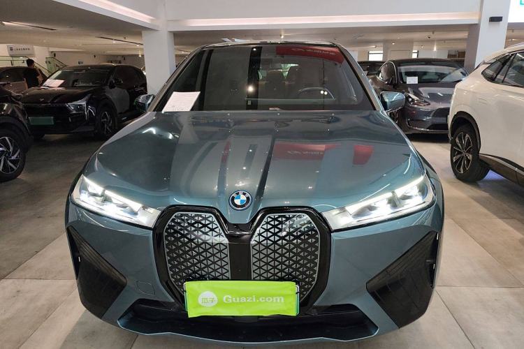 Used BMW iX 2022 xDrive40 Front