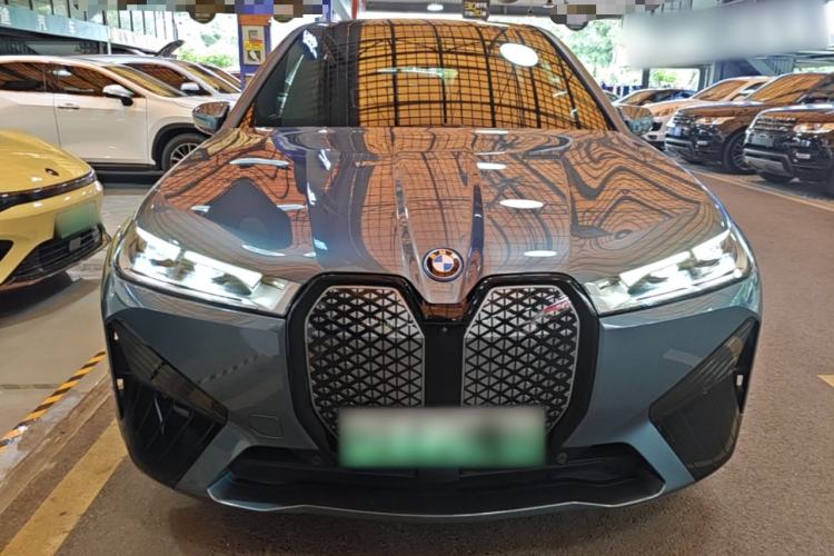 Used BMW iX 2022 xDrive40 Front
