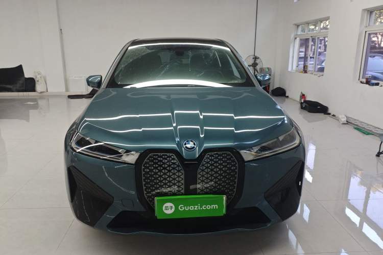 Used BMW iX 2022 xDrive40 Front