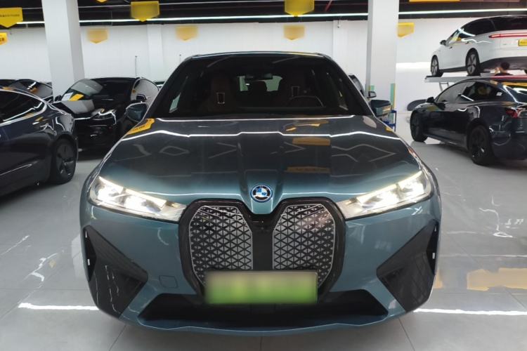 Used BMW iX 2022 xDrive50 Front