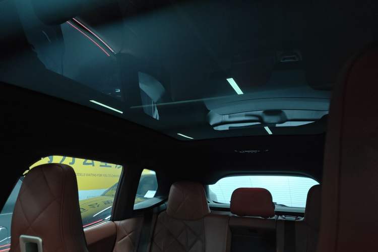 Used BMW iX 2022 xDrive50 Headliner