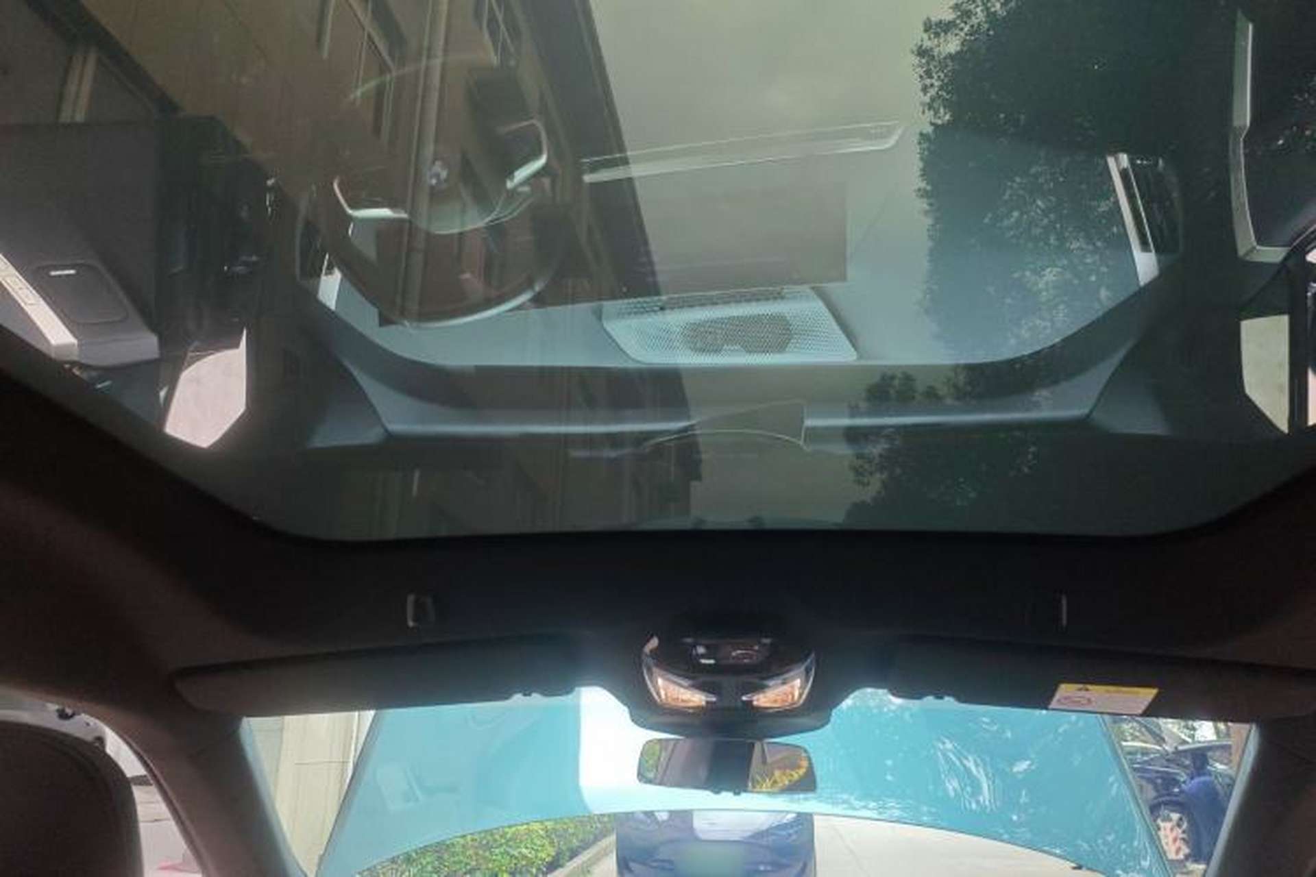 Used BMW iX 2022 xDrive40 Headliner