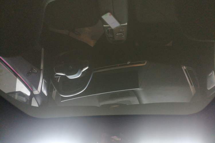 Used BMW iX 2022 xDrive40 Headliner