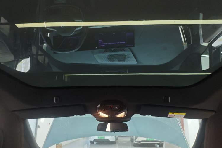 Used BMW iX 2022 xDrive40 Headliner